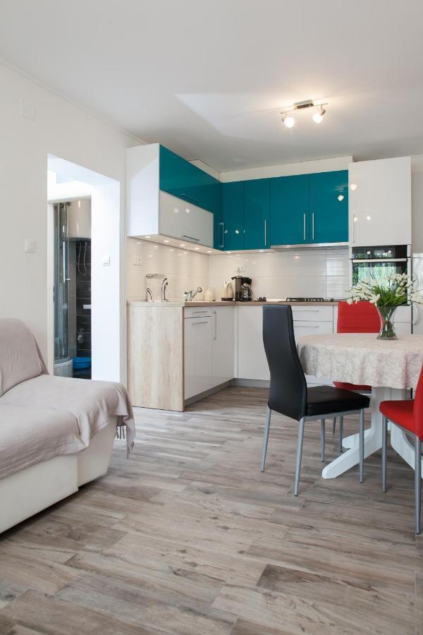 City Apartment Sara Makarska Exteriör bild